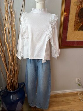 NWT~ Endless Rose White Eyelet Ruffle Blouse 100% Cotton M